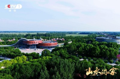 《山水間的家》:躬耕田壟憶鄉(xiāng)愁,音樂(lè)敲響幸福門